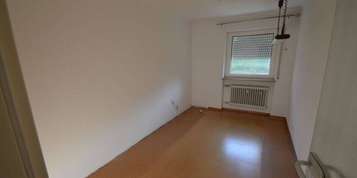 Etagenwohnung Schwabach Forsthof - 4 Zimmer, 90 m&sup2;, 290.000&euro; | Angebot:26695203