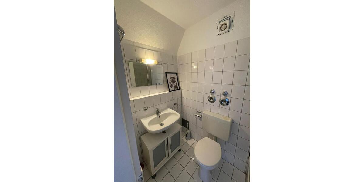 Dachgeschoßwohnung Nürnberg Gleißhammer - 1 Zimmer, 23 m&sup2;, 690&euro; | Angebot:25238325