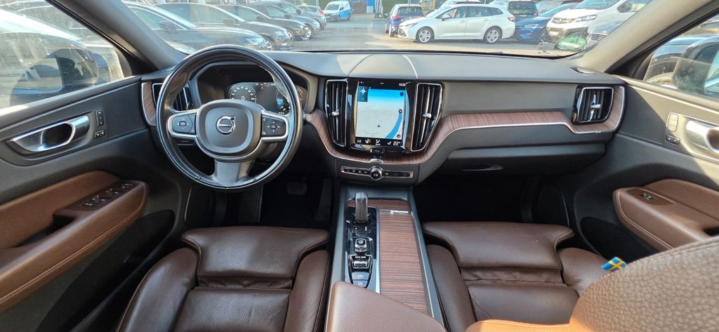 Volvo XC60 185.979 km 24.440 &euro; Fürth 90763