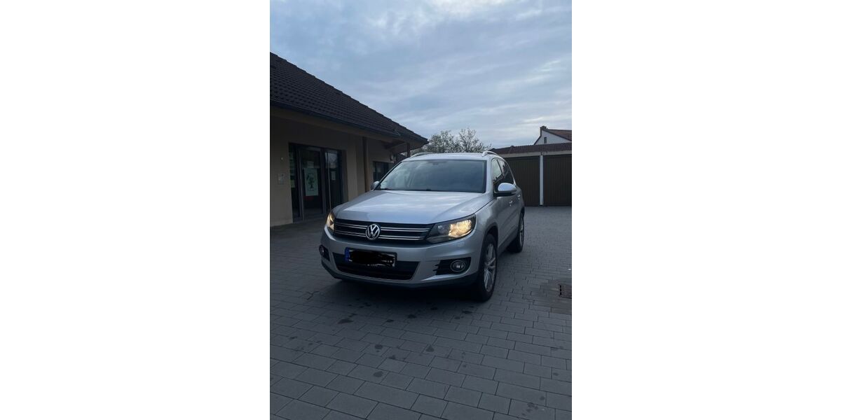 VW Tiguan 271.000 km 5.900 &euro; Herzogenaurach 91074