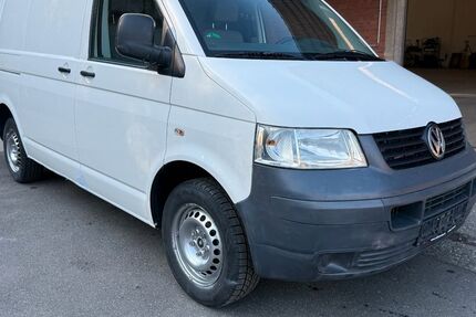 VW T5 Transporter 345.000 km 3.990 &euro; Fürth 90768