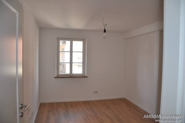 Etagenwohnung Nürnberg / Kornburg Kornburg - 5 Zimmer, 128 m&sup2;, 1.920&euro; | Angebot:26740218