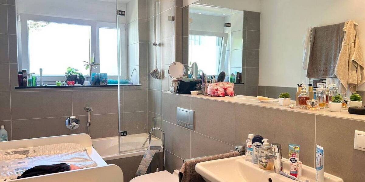 Etagenwohnung Nürnberg Glockenhof - 2 Zimmer, 60 m&sup2;, 780&euro; | Angebot:26787300