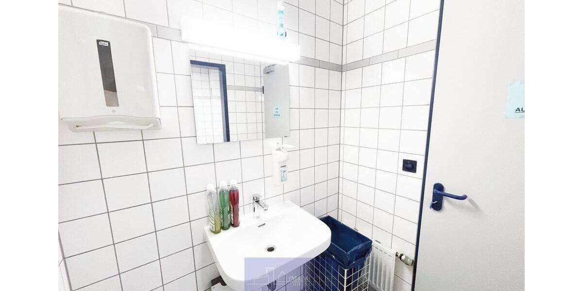 Gewerbeobjekt Erlangen Bruck - 9&euro; | Angebot:23224216