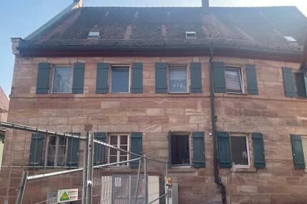 Wohnung Schwabach - 5 Zimmer, 110 m&sup2;, 1.100&euro; | Angebot:25609623