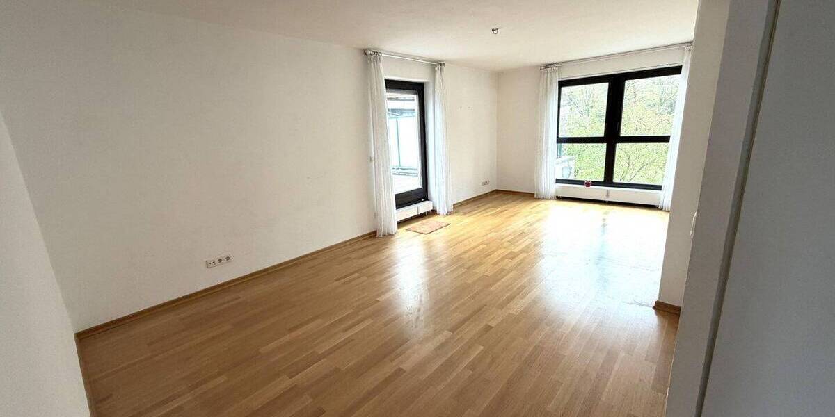Etagenwohnung Nürnberg Langwasser - 4 Zimmer, 104 m&sup2;, 349.000&euro; | Angebot:26257669