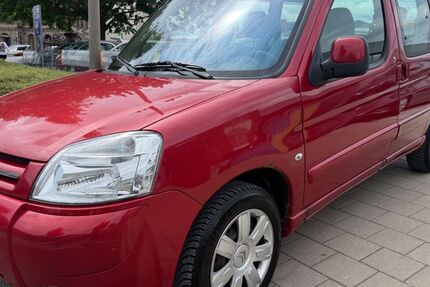 Citroen Berlingo 141.710 km 3.000 &euro; Fürth 90763