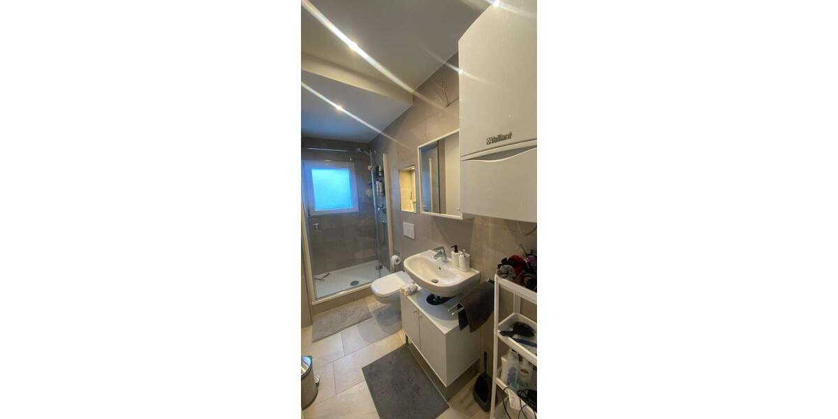 Erlenstegen ! Helle gepflegte 2,5-Zi.DG-Whg.,53 m², Holzdielenböden, Gartenmitbenutzung, 3.OG ohne Aufzug 2 zimmer