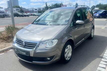 VW Touran 58.000 km 8.900 &euro; Nürnberg 90449