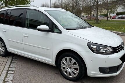 VW Touran 240.000 km 6.500 &euro; Nürnberg 90431