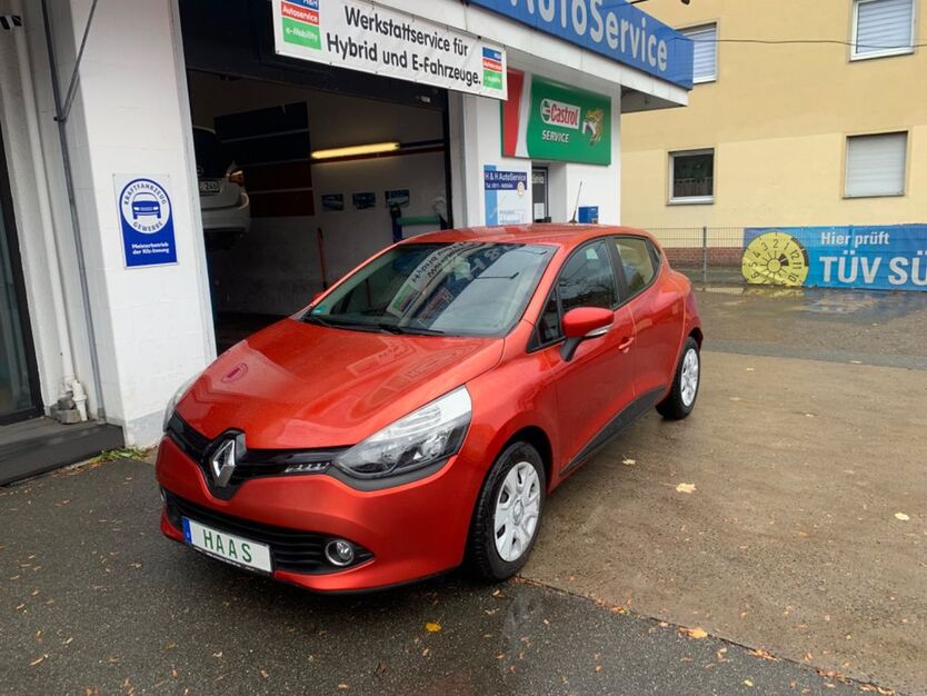 Renault Clio 47.922 km 5.999 € Nürnberg 90480