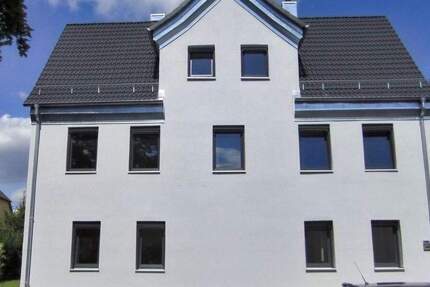 Charmante 3-Zimmer-Dachgeschoss-Wohnung mit Dachterrasse in Nürnberg-Schniegling 3 zimmer