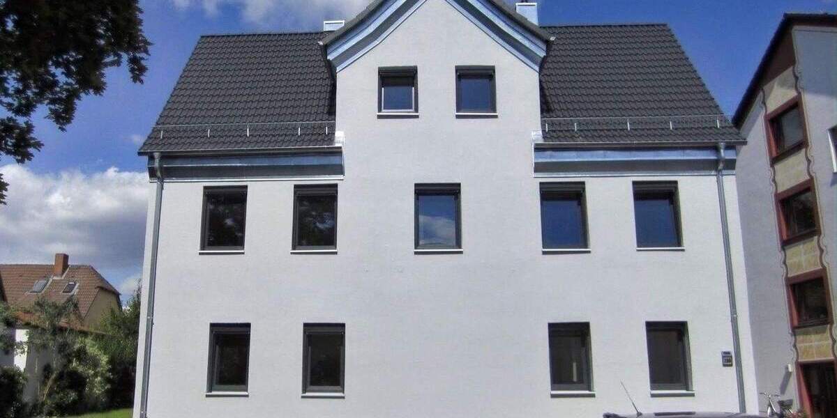 Charmante 3-Zimmer-Dachgeschoss-Wohnung mit Dachterrasse in Nürnberg-Schniegling 3 zimmer