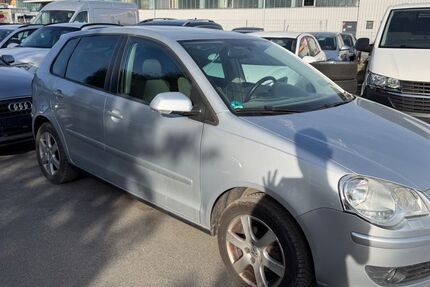 VW Polo 94.000 km 5.990 &euro; Fürth 90765