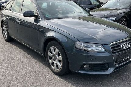 Audi A4 170.000 km 5.990 € Nürnberg, Mittelfranken 90431