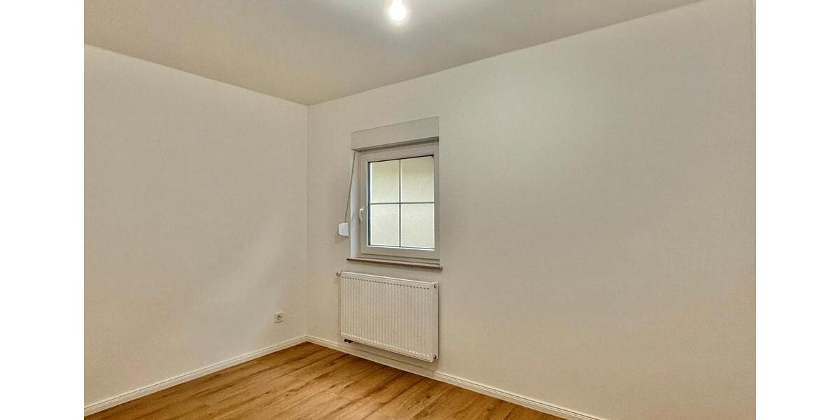 Etagenwohnung Roth - 4 Zimmer, 104 m&sup2;, 1.245&euro; | Angebot:26337892
