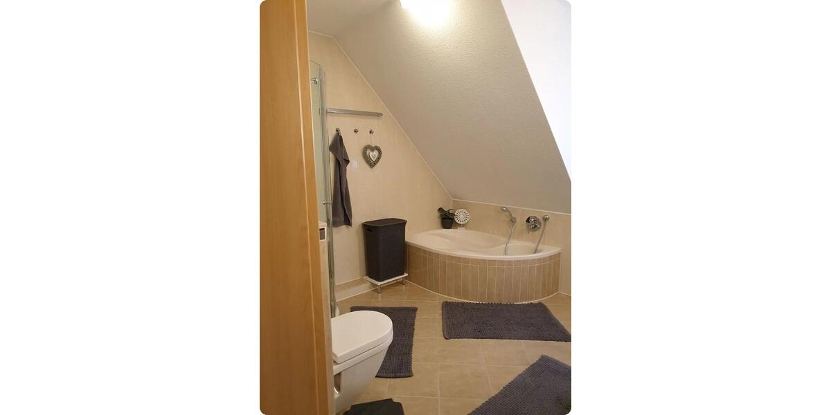 Doppelhaushälfte Burgthann - 5 Zimmer, 142 m&sup2;, 528.000&euro; | Angebot:26997357
