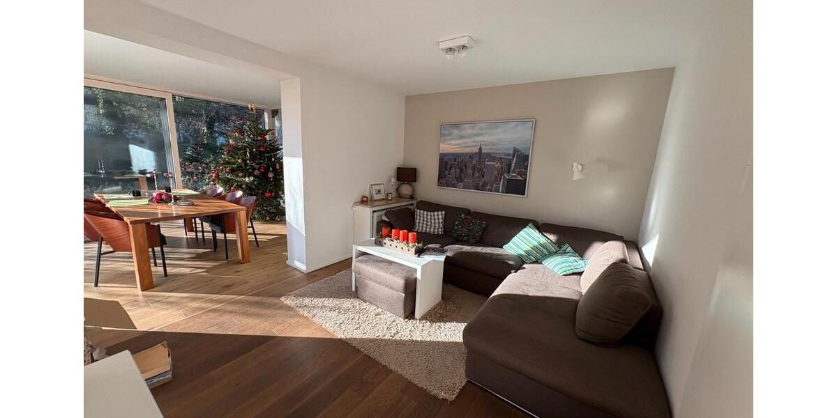 Einfamilienhaus Nürnberg Zerzabelshof - 7 Zimmer, 255 m&sup2;, 3.950&euro; | Angebot:26357109