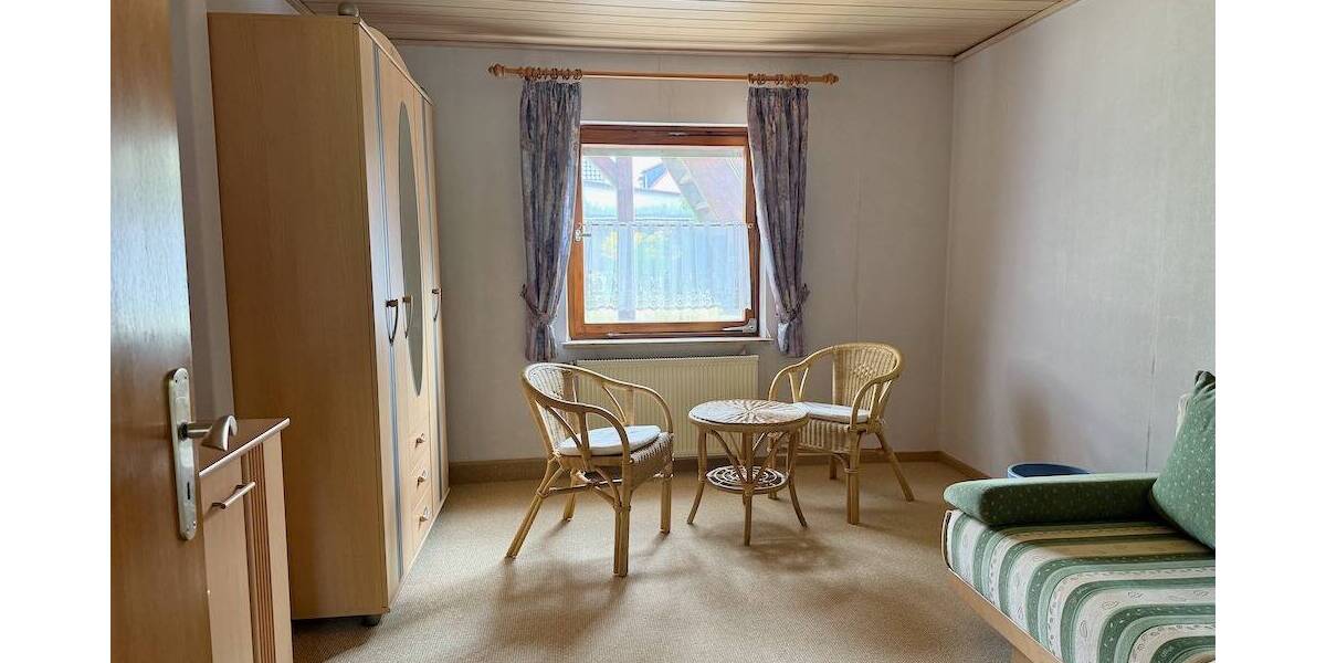 Einfamilienhaus Fürth Atzenhof - 7 Zimmer, 150 m&sup2;, 449.000&euro; | Angebot:25338728