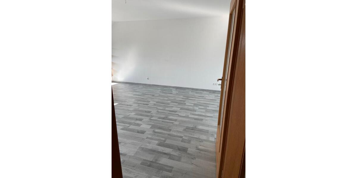 Dachgeschoßwohnung Herzogenaurach - 3 Zimmer, 76 m&sup2;, 305.000&euro; | Angebot:26236061