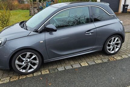 Opel Adam 97.000 km 7.200 &euro; Erlangen 91056