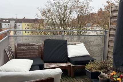 Haus zum Kaufen in Nürnberg 2.500.000 € 750 m² 30 zimmer