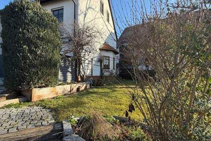 Haus Herzogenaurach Niederndorf - 6 Zimmer, 138 m&sup2;, 628.000&euro; | Angebot:25797347