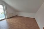 3 Zi. Wohnung (Nr. 6) im DG (2. OG) mit Balkon und Garage 3 zimmer