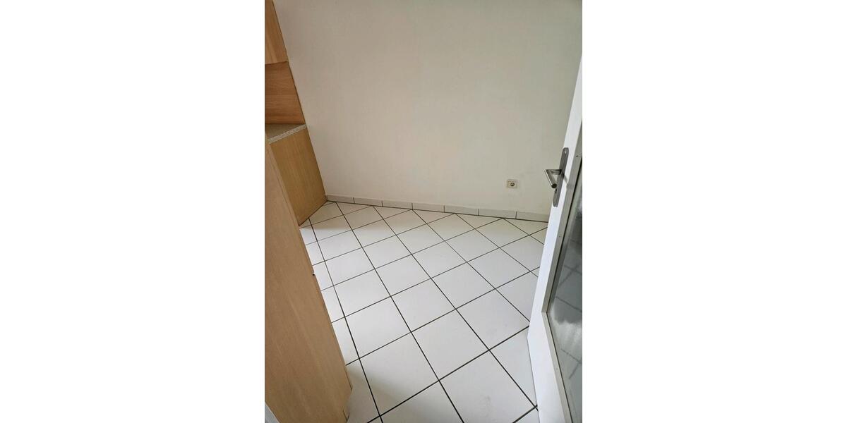 Etagenwohnung Nürnberg Buchenbühl - 2 Zimmer, 64 m&sup2;, 800&euro; | Angebot:27603974