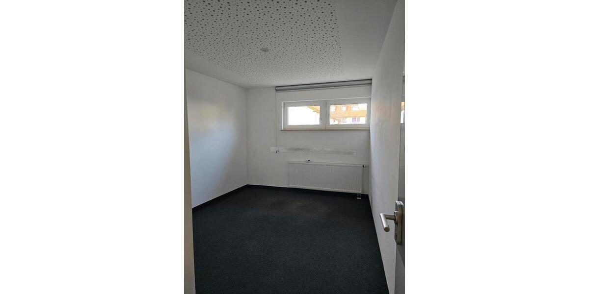 Büro, Laden, Praxis, Gewerbe zimmer