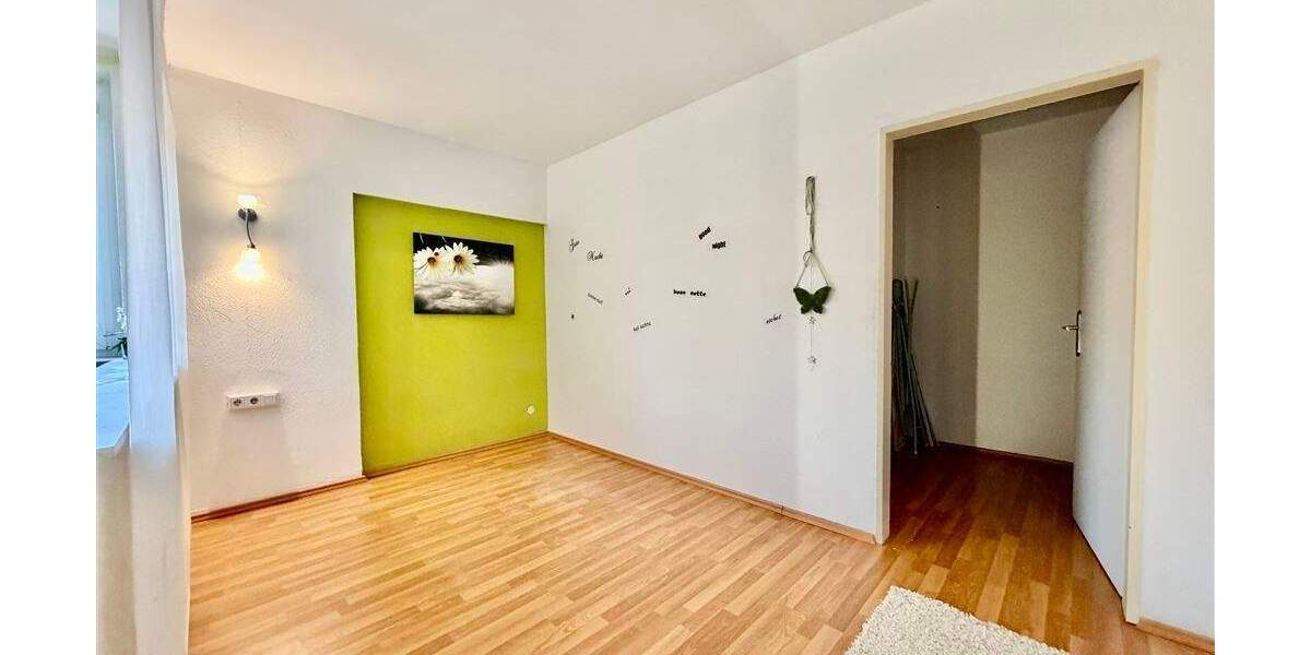 Top-Gepflegte 1-Zimmer-Wohnung, EBK - Frei 1 zimmer