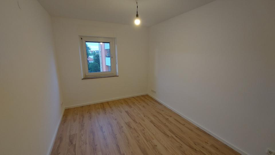 Etagenwohnung Neunkirchen am Sand - 3 Zimmer, 75 m&sup2;, 860&euro; | Angebot:26220507