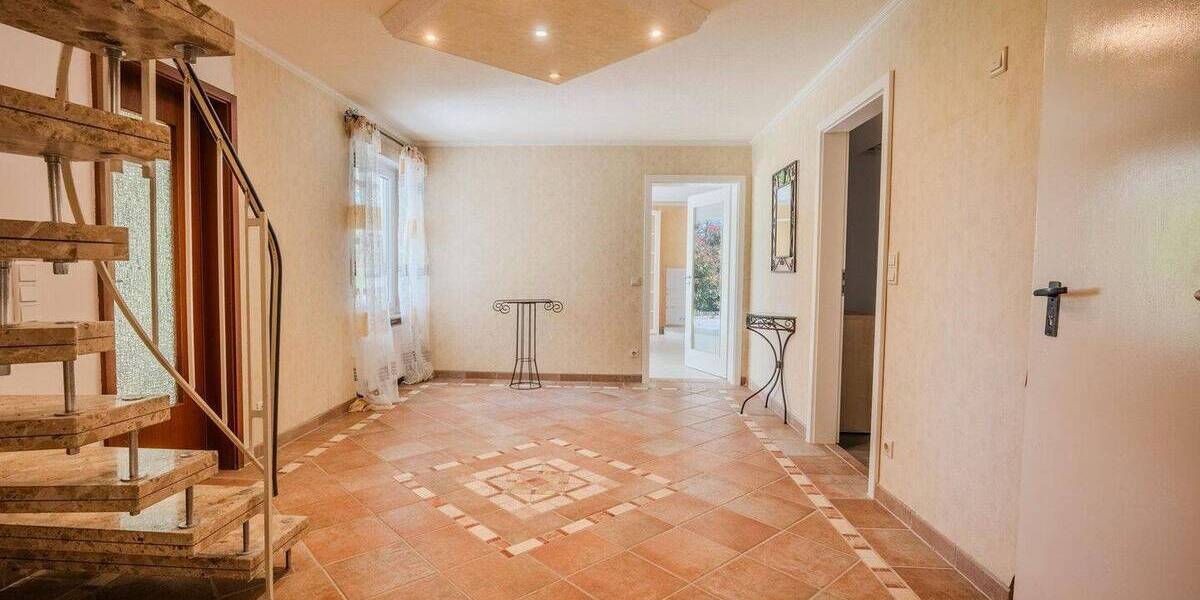Bungalow Zirndorf - 7 Zimmer, 186 m&sup2;, 799.000&euro; | Angebot:26762862