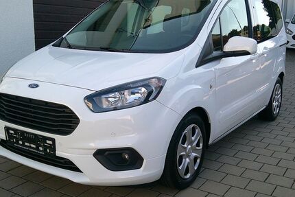 Ford Tourneo Courier 128.329 km 6.900 &euro; Cadolzburg 90556