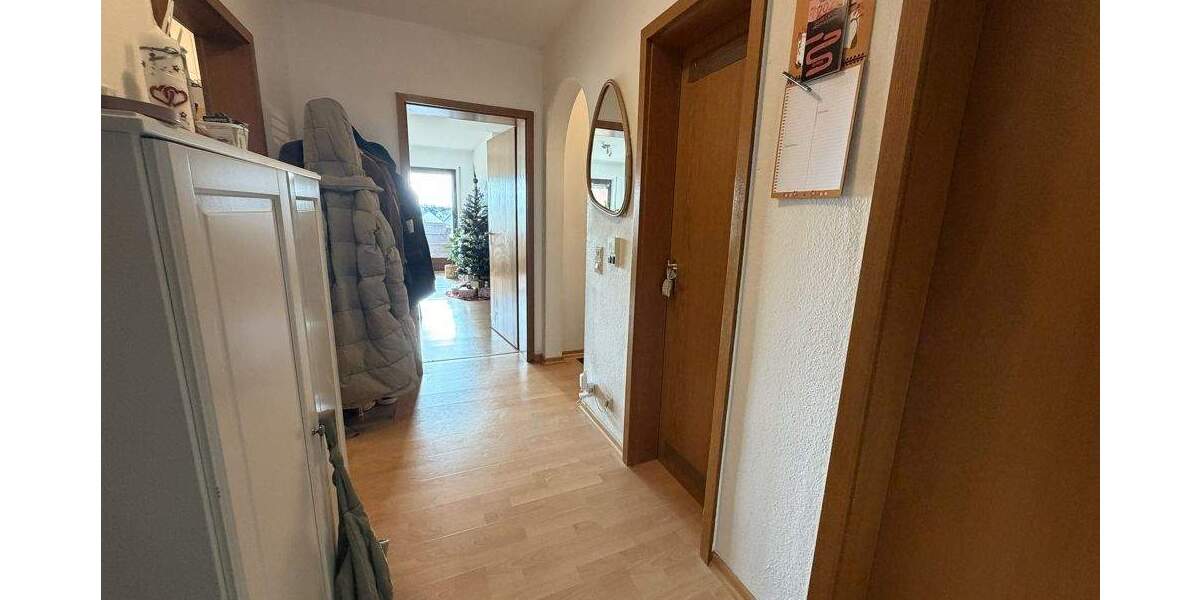Etagenwohnung Erlangen Alterlangen - 3 Zimmer, 80 m&sup2;, 210.000&euro; | Angebot:24484976