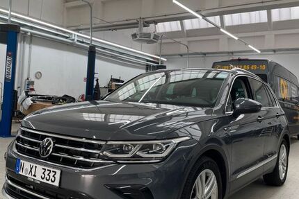 VW Tiguan 98.000 km 24.990 &euro; Fürth 90763