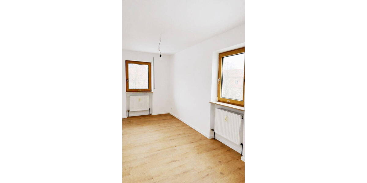Etagenwohnung Fürth Eigenes Heim - 3 Zimmer, 84 m&sup2;, 1.175&euro; | Angebot:26228849