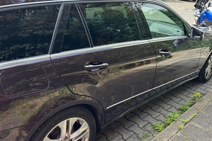 Mercedes-Benz E 300 255.000 km 8.500 € Nürnberg 90403
