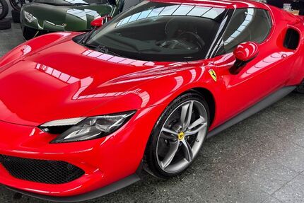 Ferrari 296 GTB 3.800 km 299.000 &euro; Roth 91154