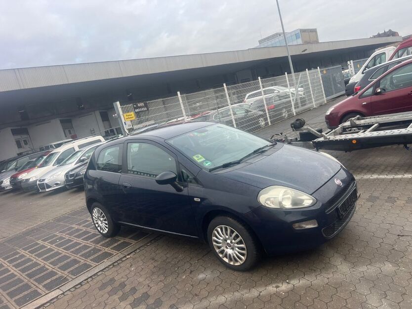 Fiat Punto 209.890 km 1.699 € Nürnberg 90439