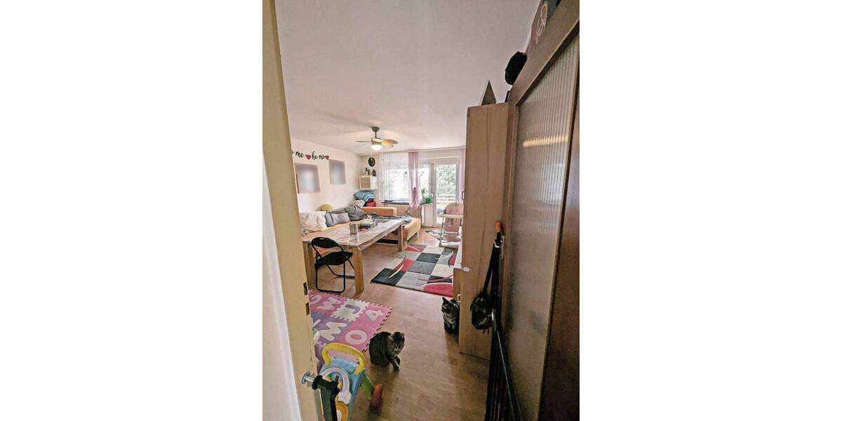 RESERVIERT: Tolle Lage in Feucht - ruhig und verkehrsgünstig 2 zimmer