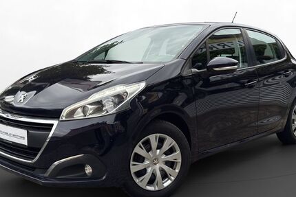 Peugeot 208 120.000 km 6.480 &euro; Fürth 90763