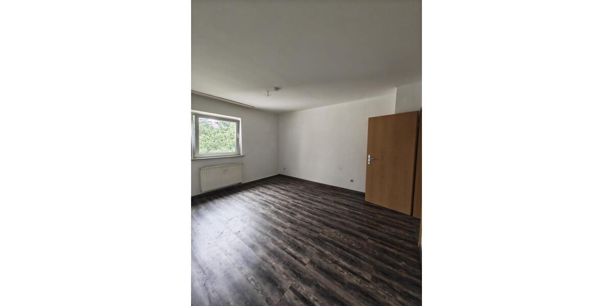Etagenwohnung Nürnberg Altenfurt - 3 Zimmer, 60 m&sup2;, 1.100&euro; | Angebot:27545055