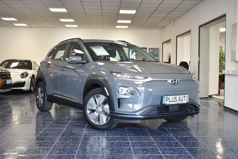 Hyundai KONA 78.463 km 14.370 € Nürnberg 90431