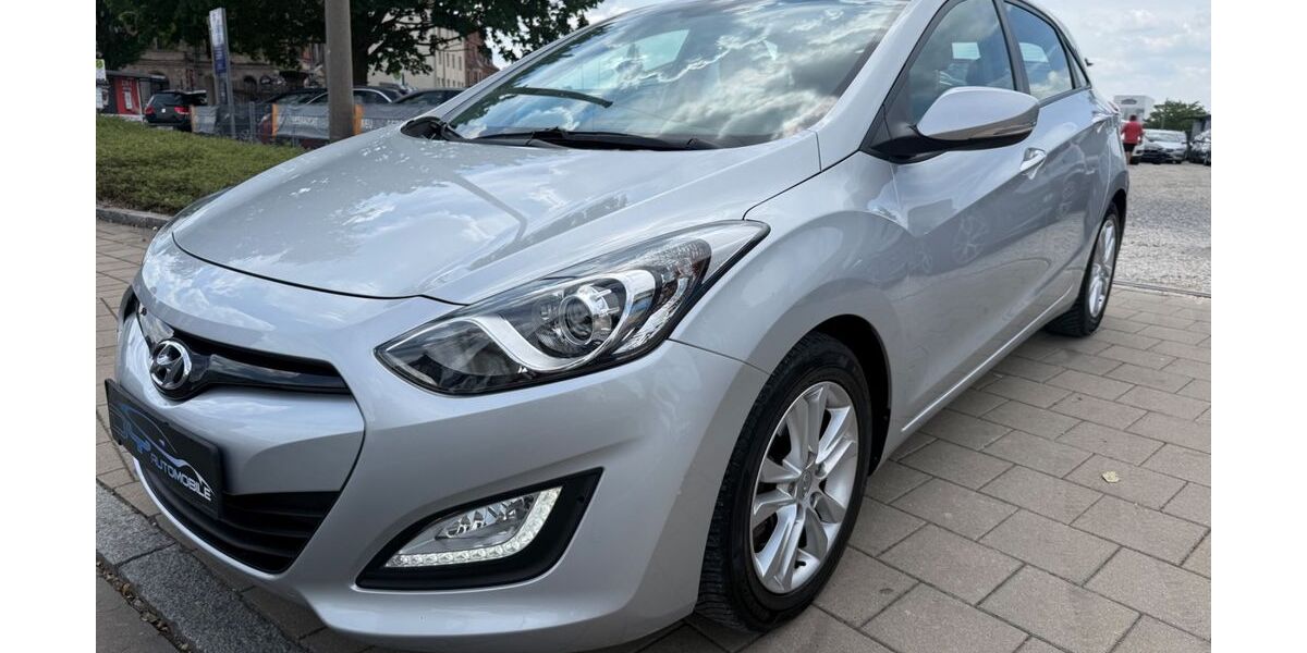 Hyundai i30 115.170 km 7.499 &euro; Fürth 90763