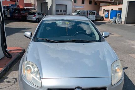 Fiat Bravo 107.000 km 3.900 &euro; Roßtal 90574