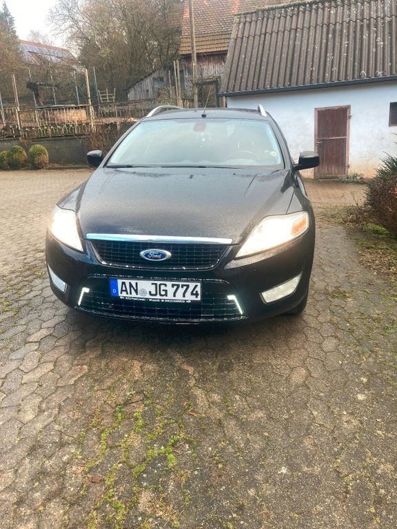 Ford Mondeo 221.000 km 2.900 € Heilsbronn 91560