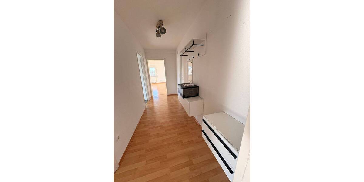 Etagenwohnung Nürnberg Rennweg - 3 Zimmer, 91 m&sup2;, 1.100&euro; | Angebot:26930316