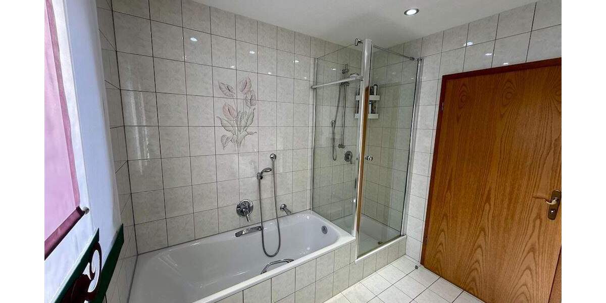 Etagenwohnung Hersbruck Altensittenbach - 6 Zimmer, 152 m&sup2;, 535.000&euro; | Angebot:25726431