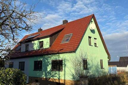 Haus Oberasbach Rehdorf - 5 Zimmer, 95 m&sup2;, 299.000&euro; | Angebot:25697706